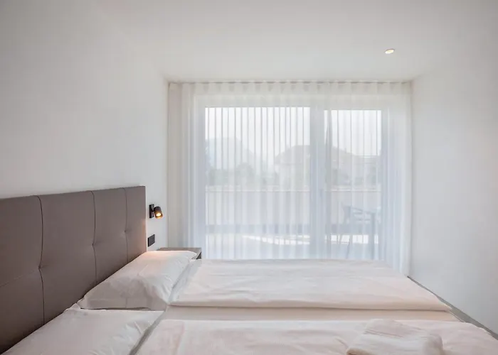 Apartments Curti - Himmelblau